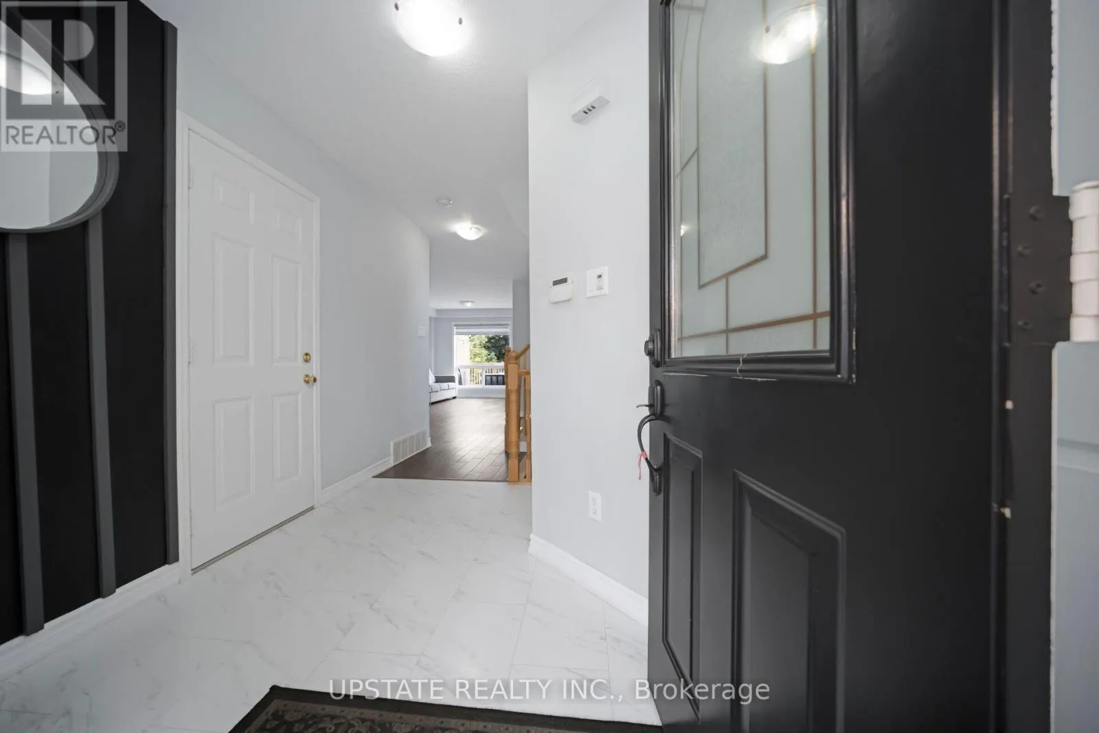 16 SETTLERS ROAD