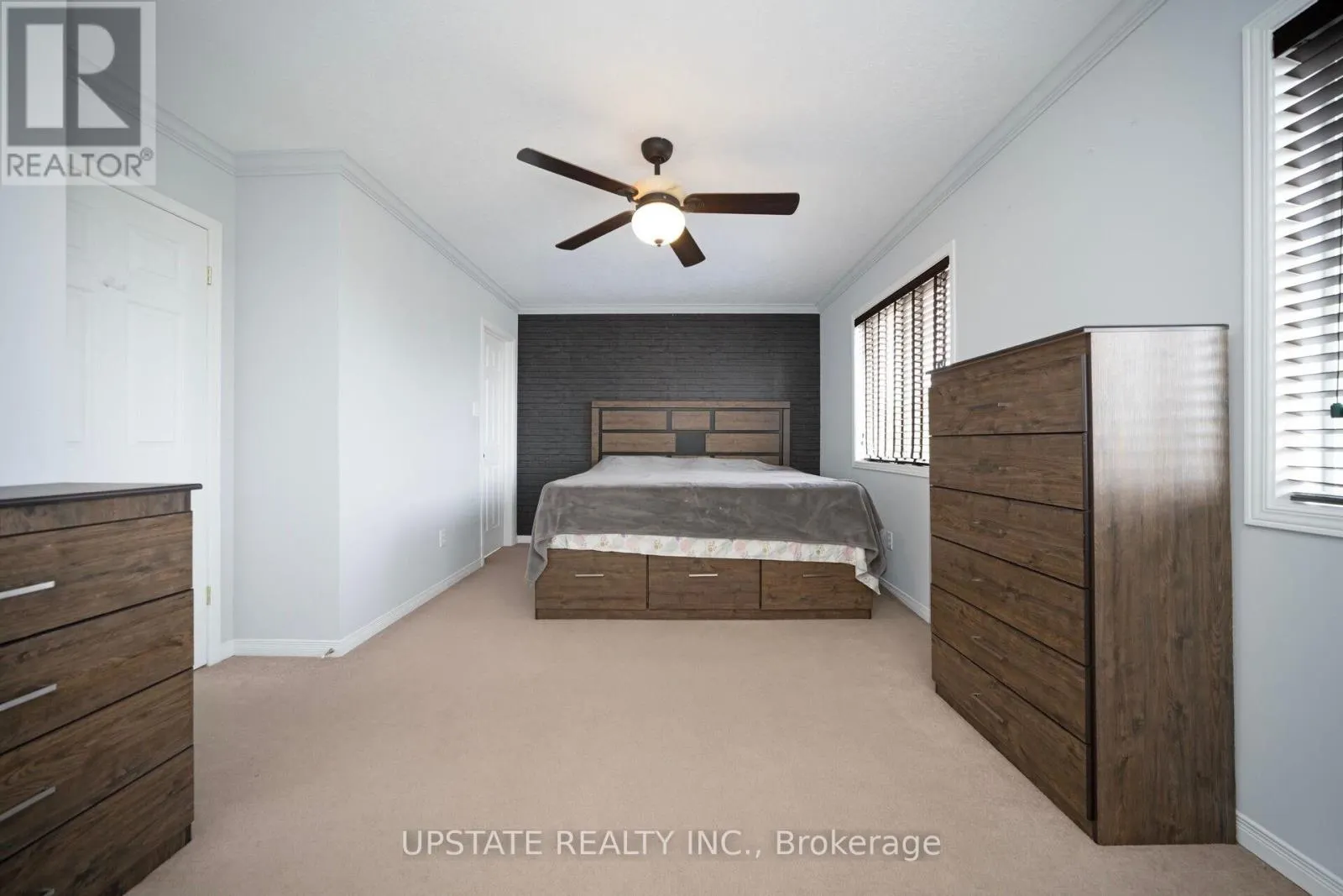 16 SETTLERS ROAD