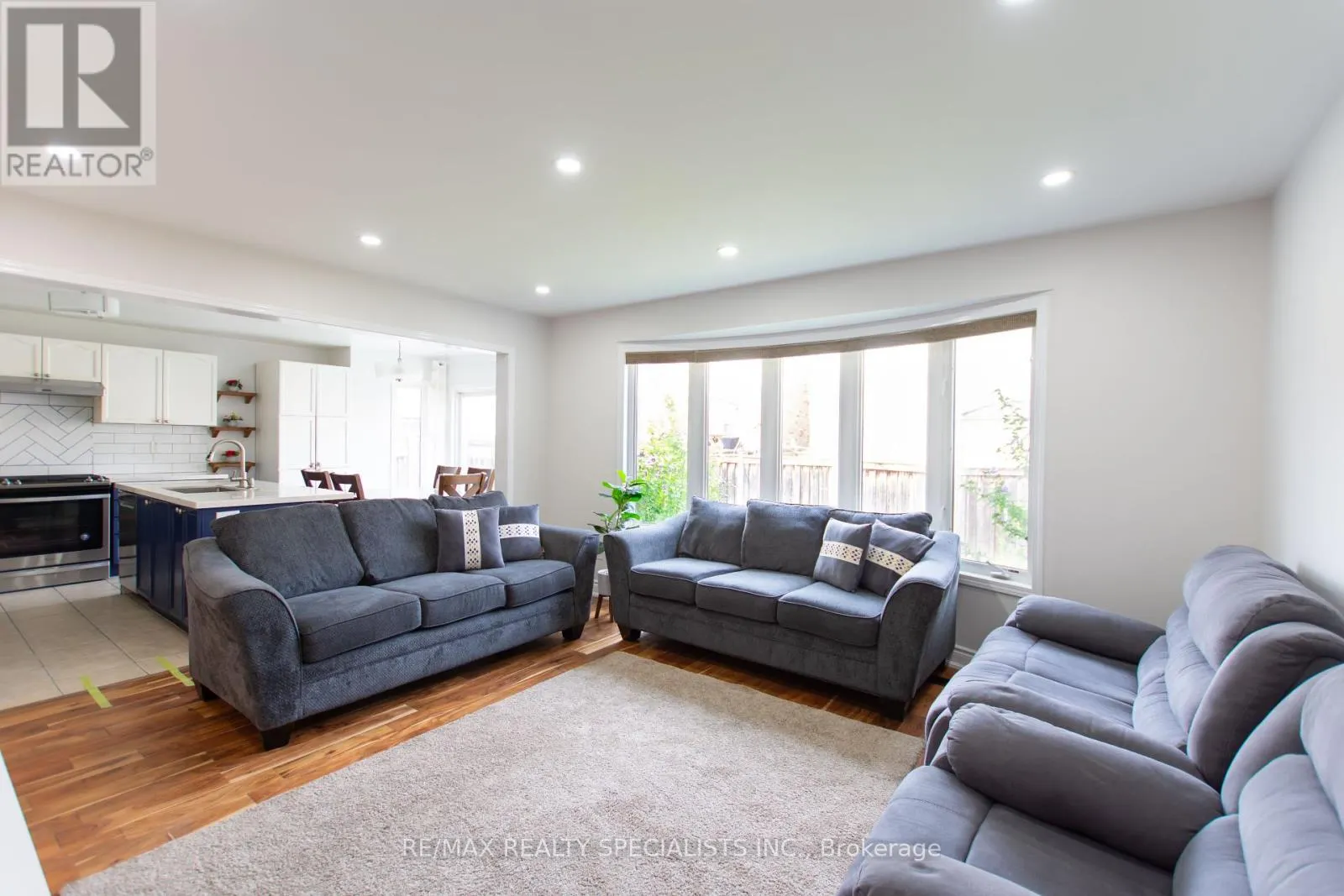 929 PHILBROOK DRIVE