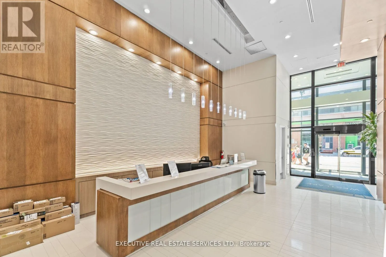 LPH07 - 2200 LAKESHORE BOULEVARD W