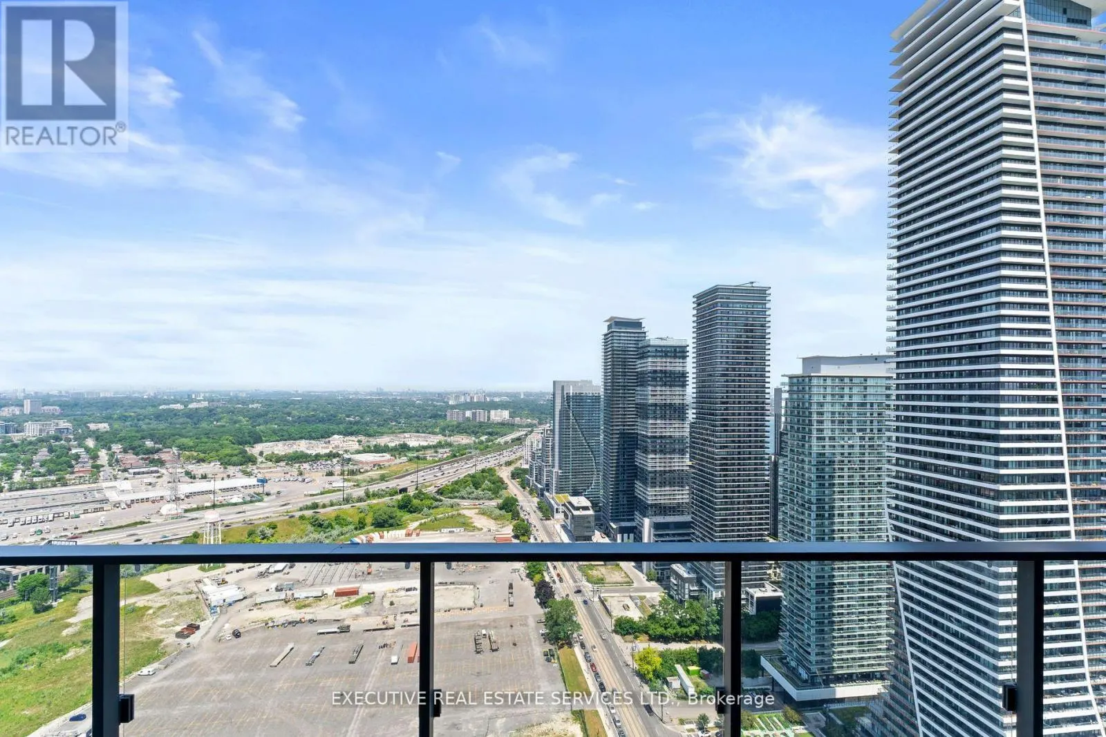 LPH07 - 2200 LAKESHORE BOULEVARD W