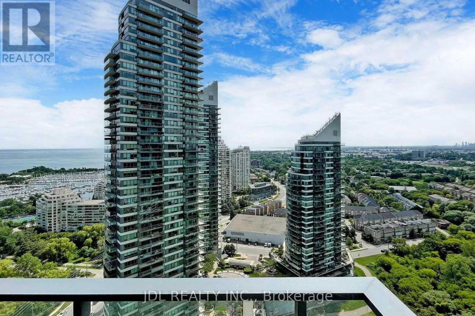 3206 - 2212 LAKESHORE BOULEVARD W