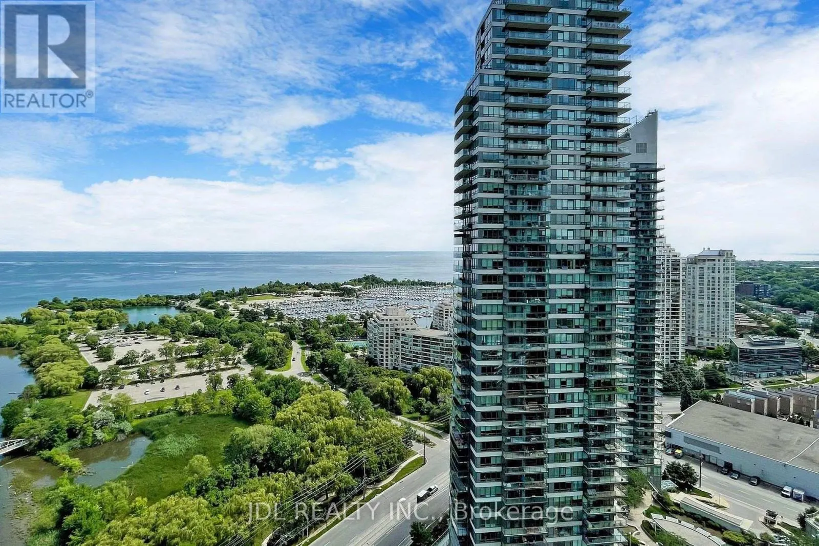 3206 - 2212 LAKESHORE BOULEVARD W