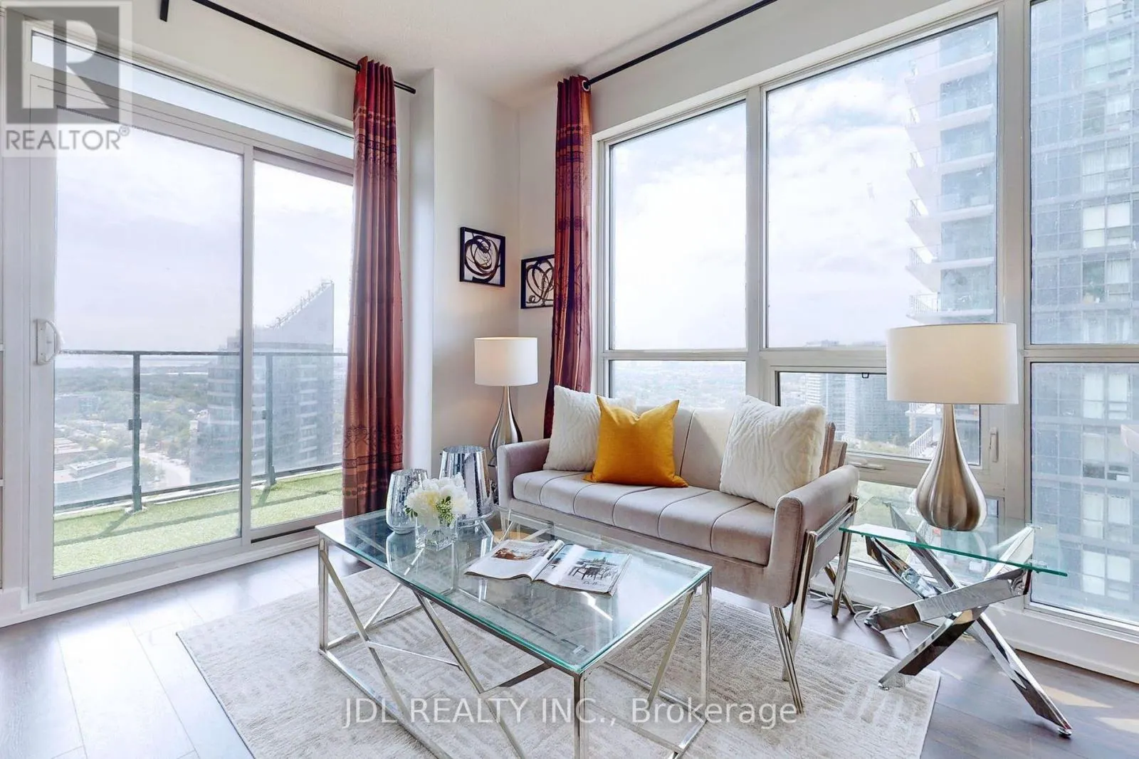 3206 - 2212 LAKESHORE BOULEVARD W