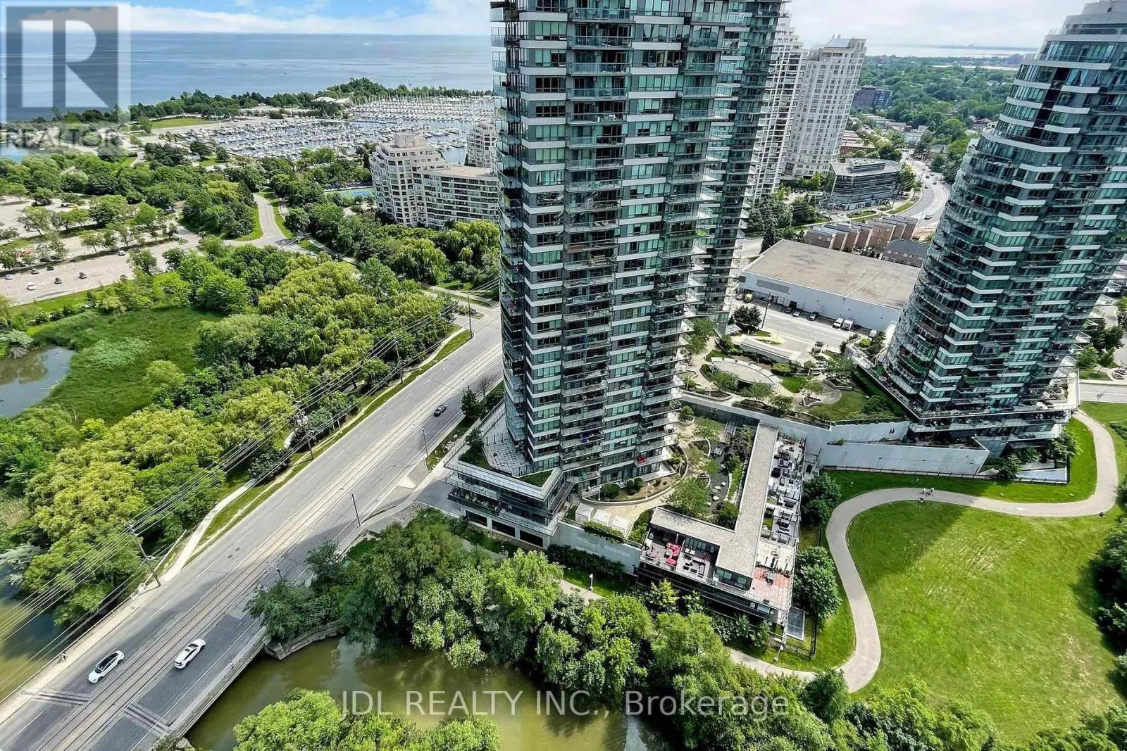 3206 - 2212 LAKESHORE BOULEVARD W