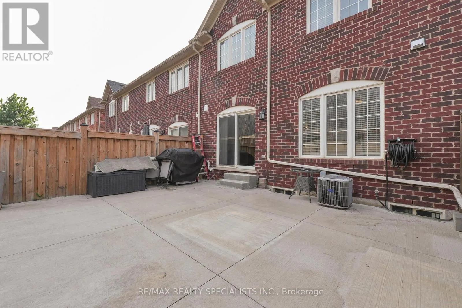 307 CHUCHMACH CLOSE