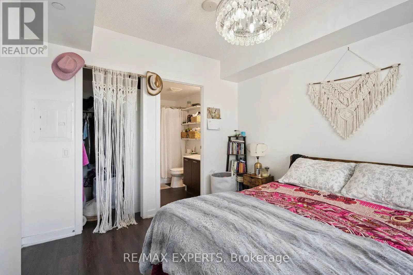 1809 - 2200 LAKE SHORE BOULEVARD W