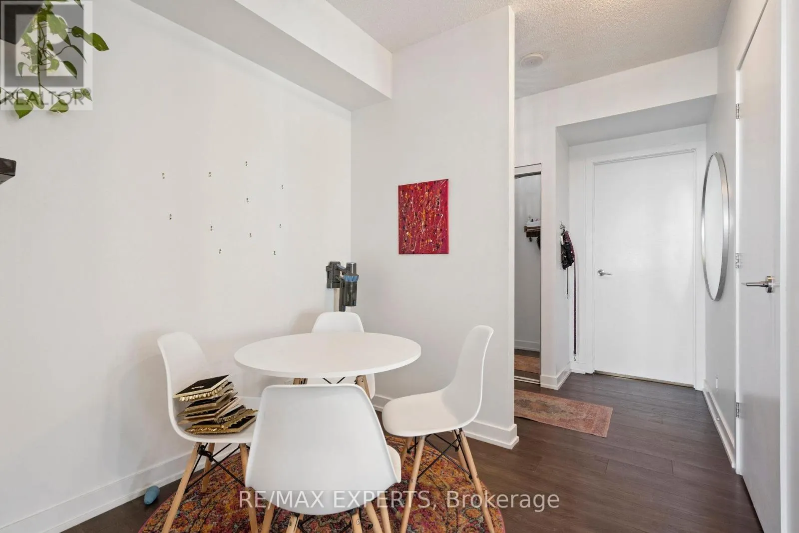 1809 - 2200 LAKE SHORE BOULEVARD W