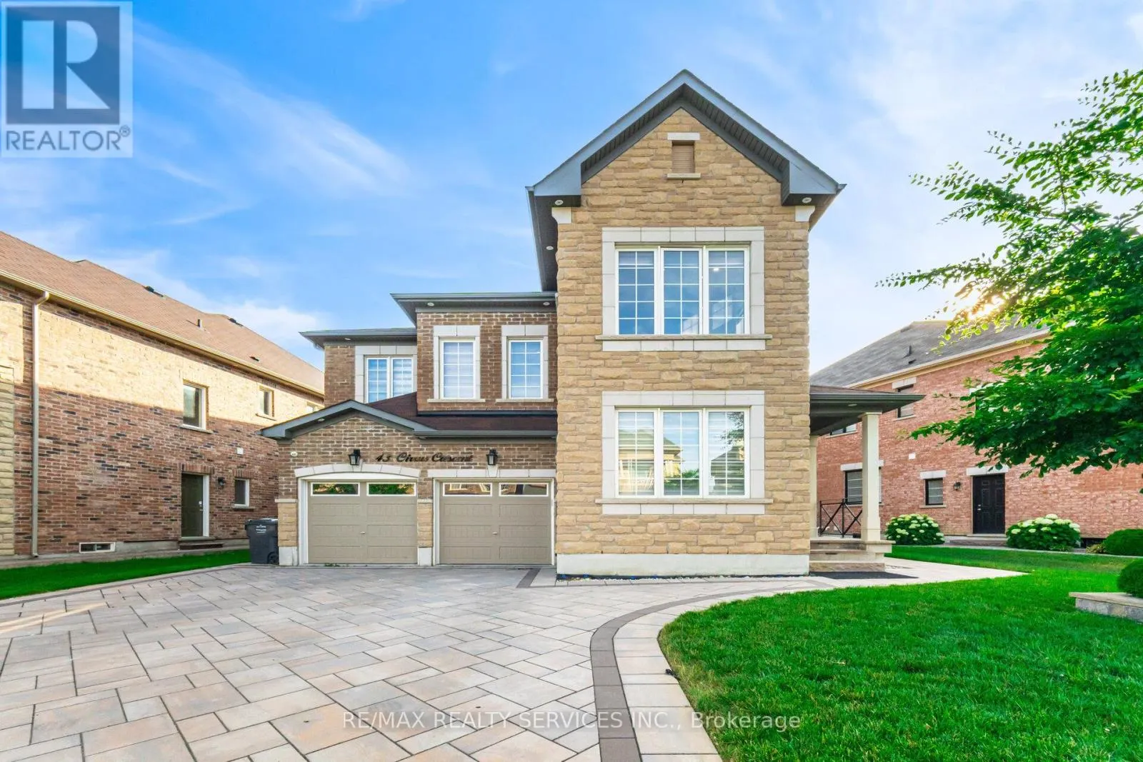 43 CIRRUS CRESCENT