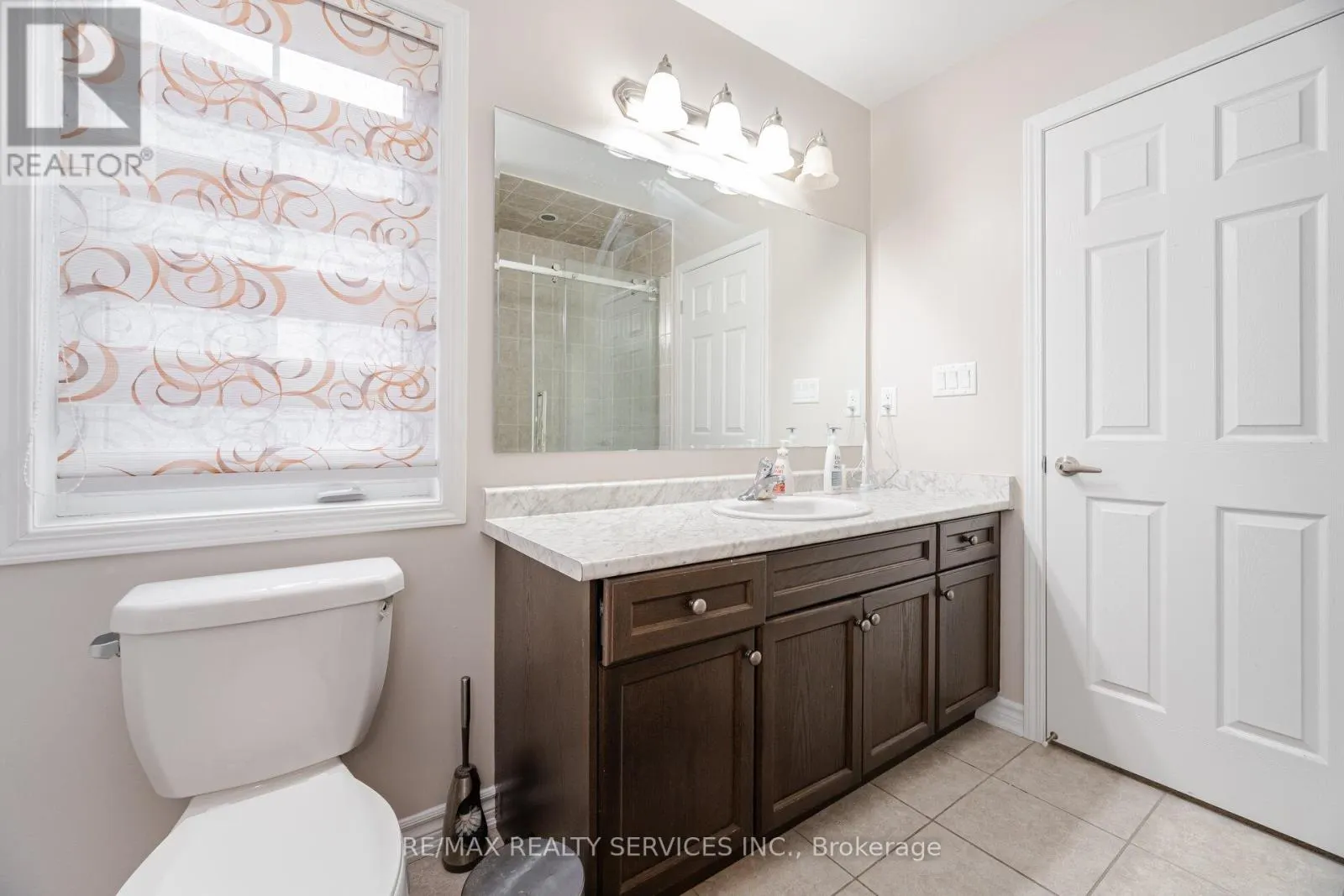 43 CIRRUS CRESCENT