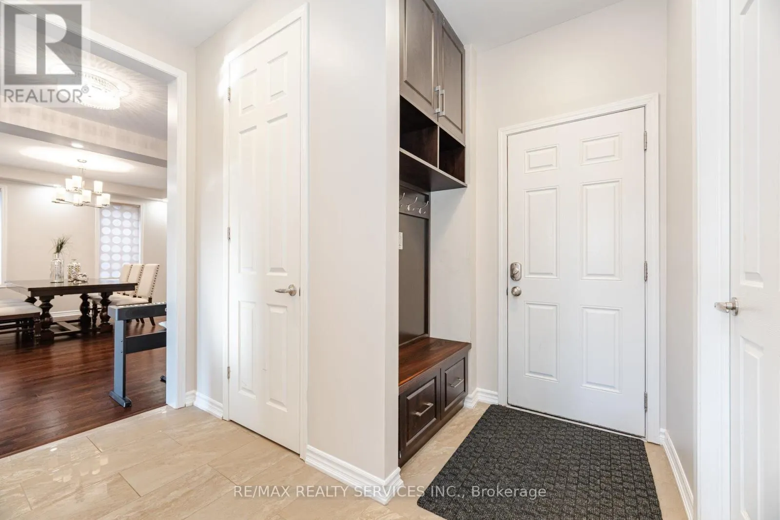 43 CIRRUS CRESCENT