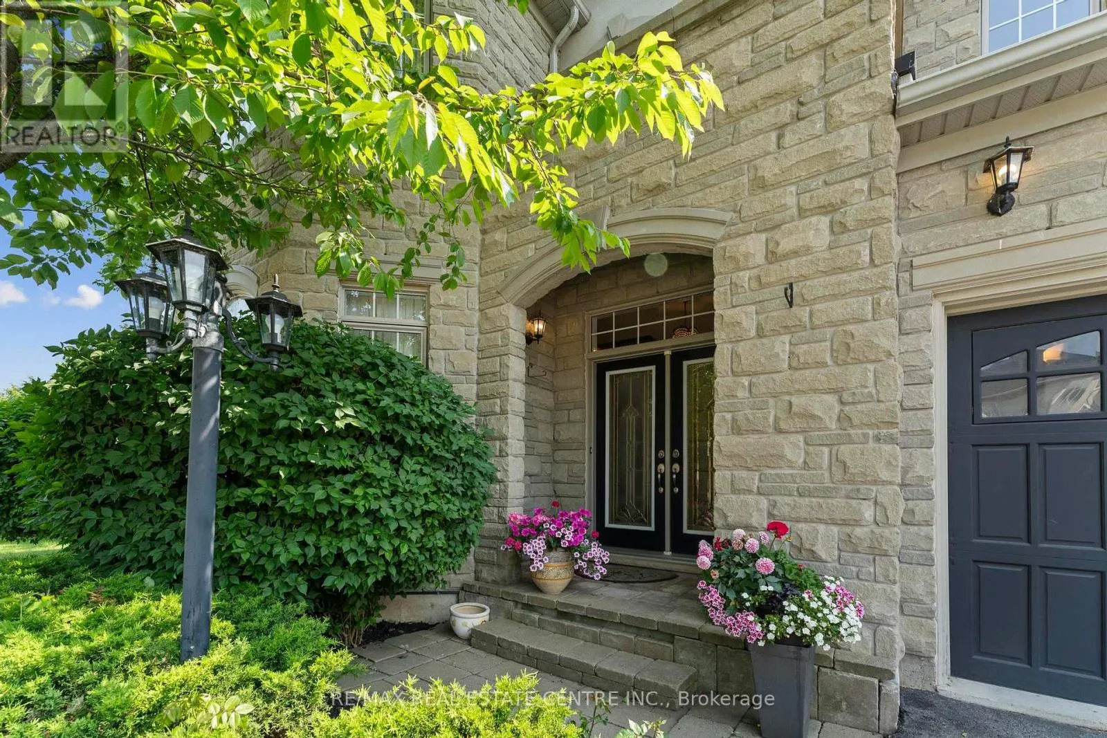 2454 SPRINGFOREST DRIVE