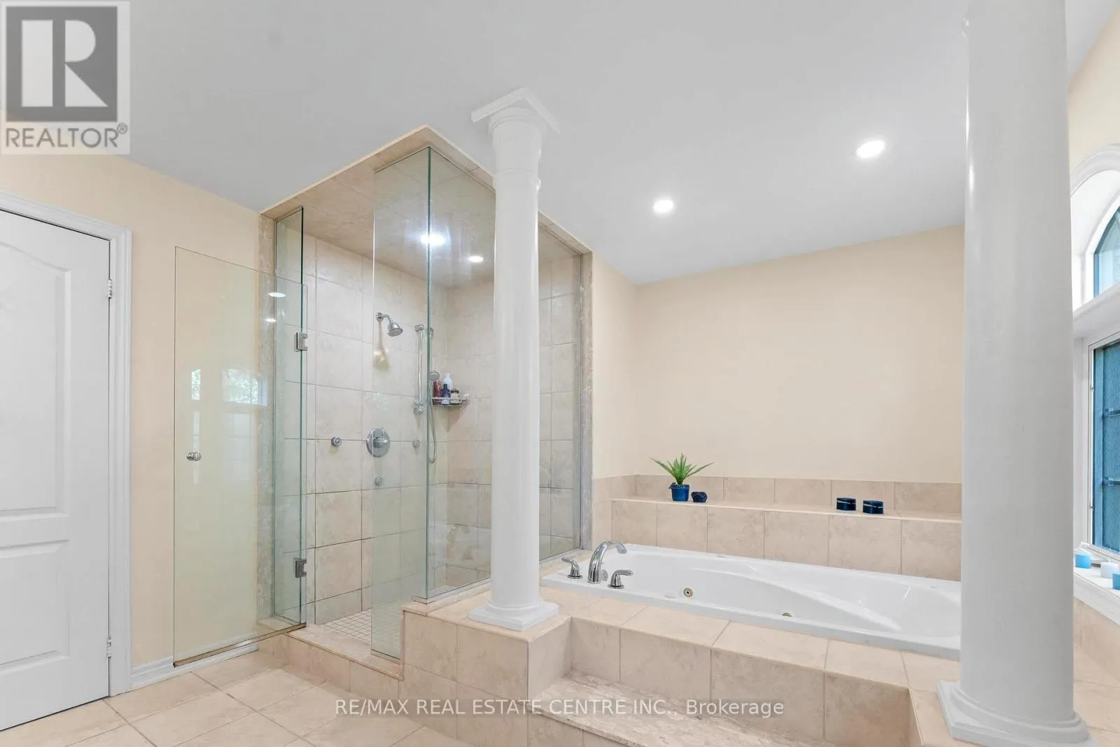 2454 SPRINGFOREST DRIVE