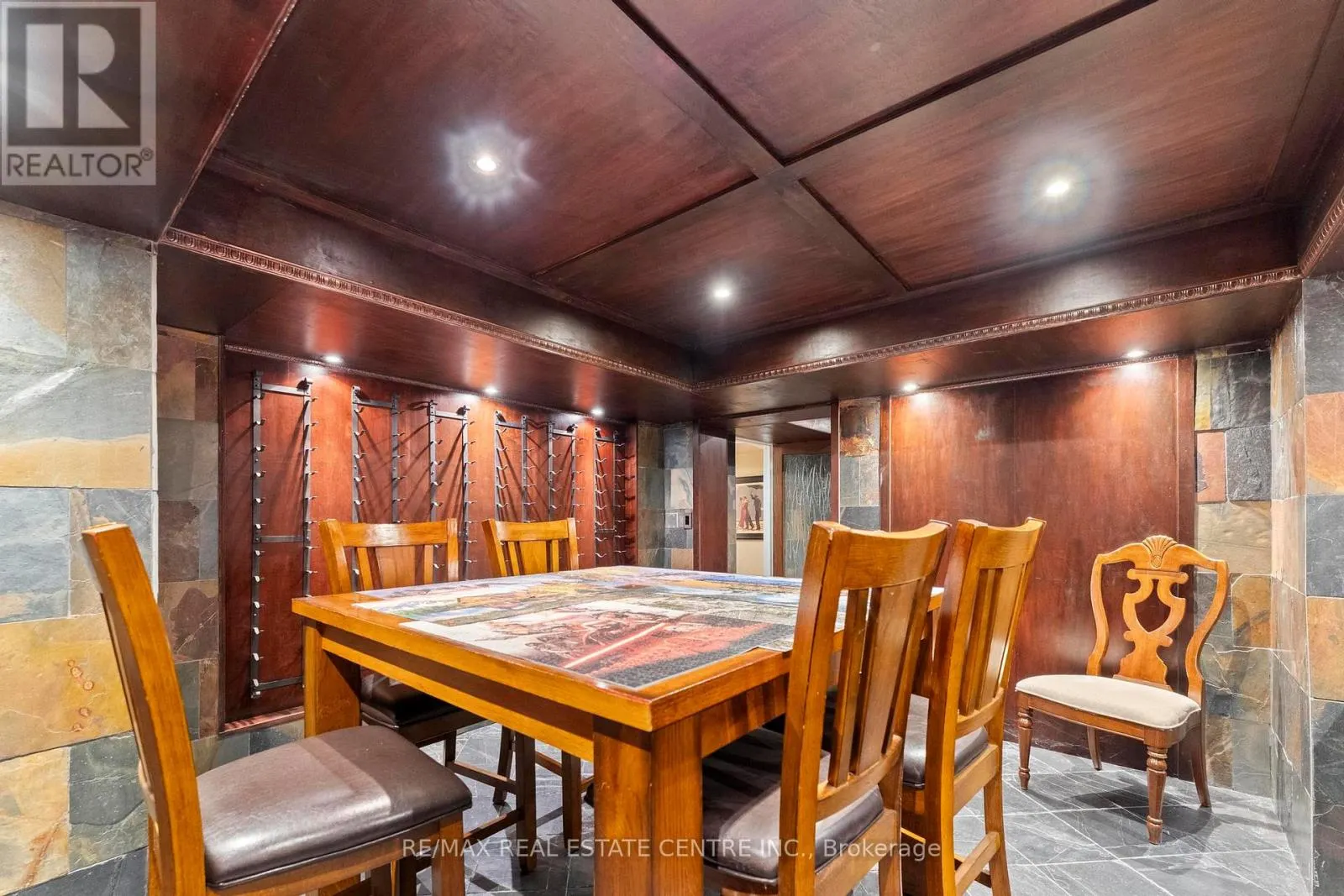 2454 SPRINGFOREST DRIVE