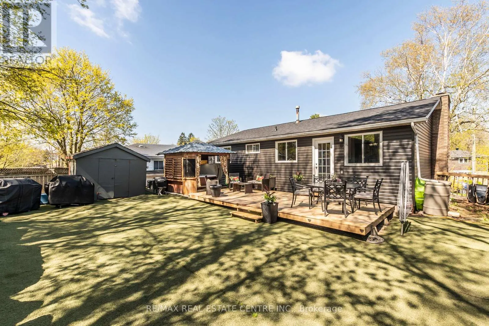 12 COBBLEHILL ROAD