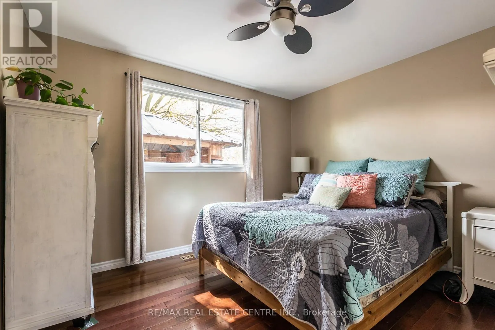 12 COBBLEHILL ROAD