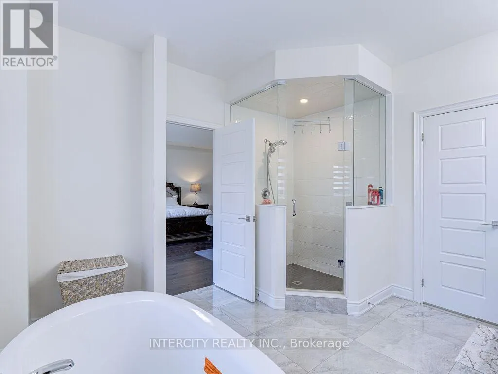 58 DOTCHSON AVENUE