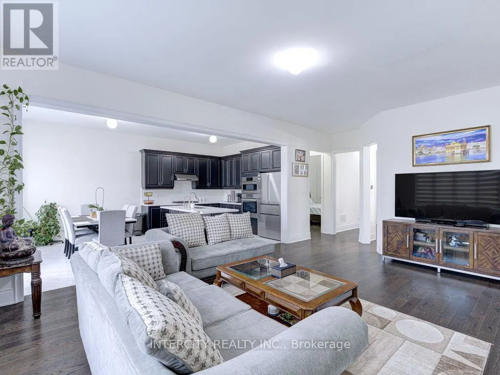 58 DOTCHSON AVENUE