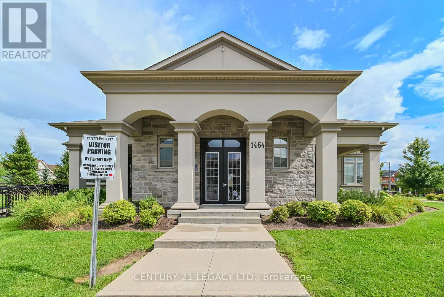 214 - 1460 MAIN STREET E