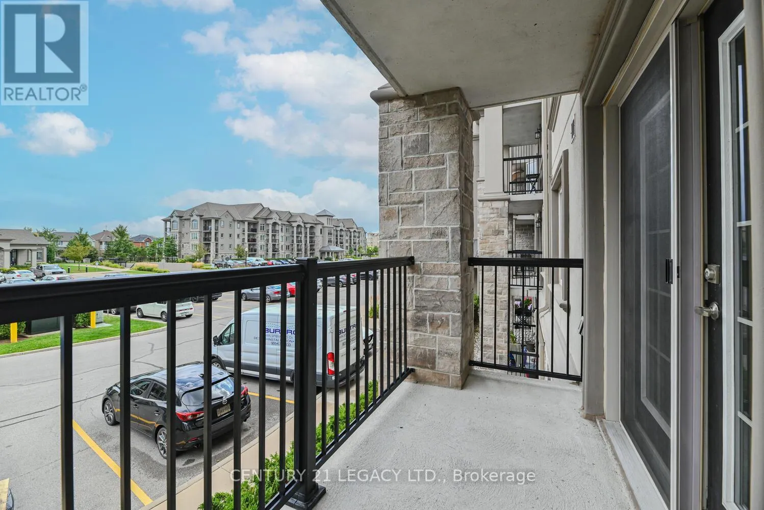214 - 1460 MAIN STREET E
