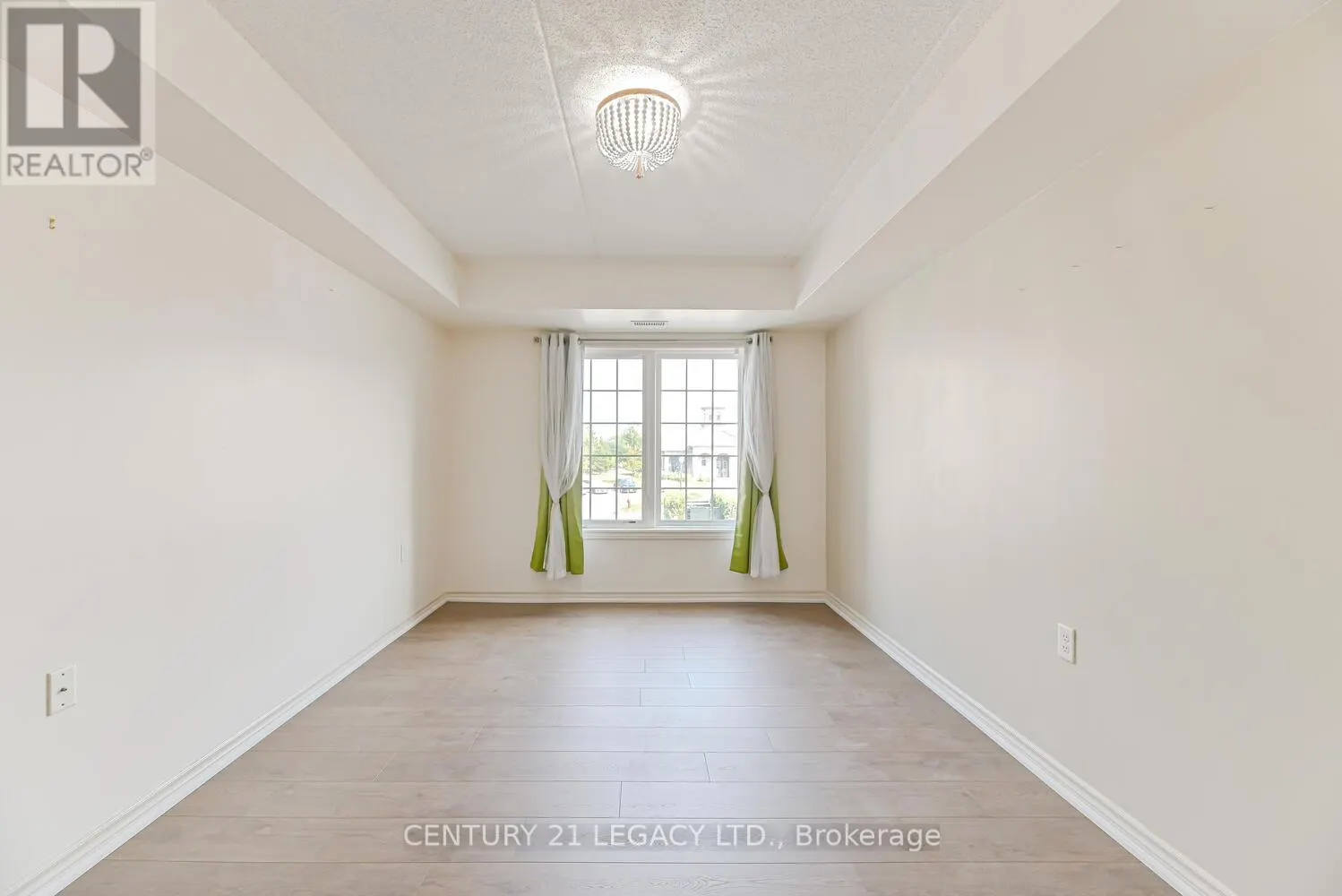 214 - 1460 MAIN STREET E