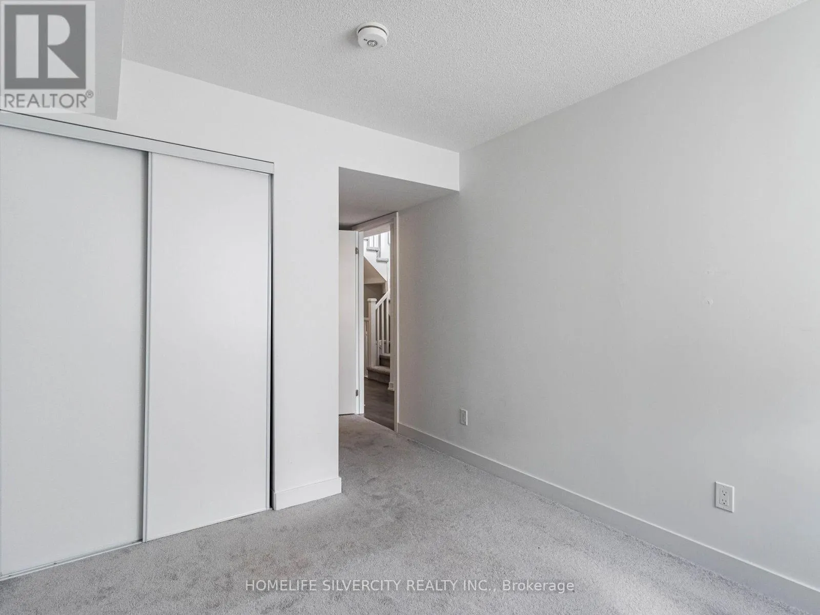 403 - 1141 COOKE BOULEVARD