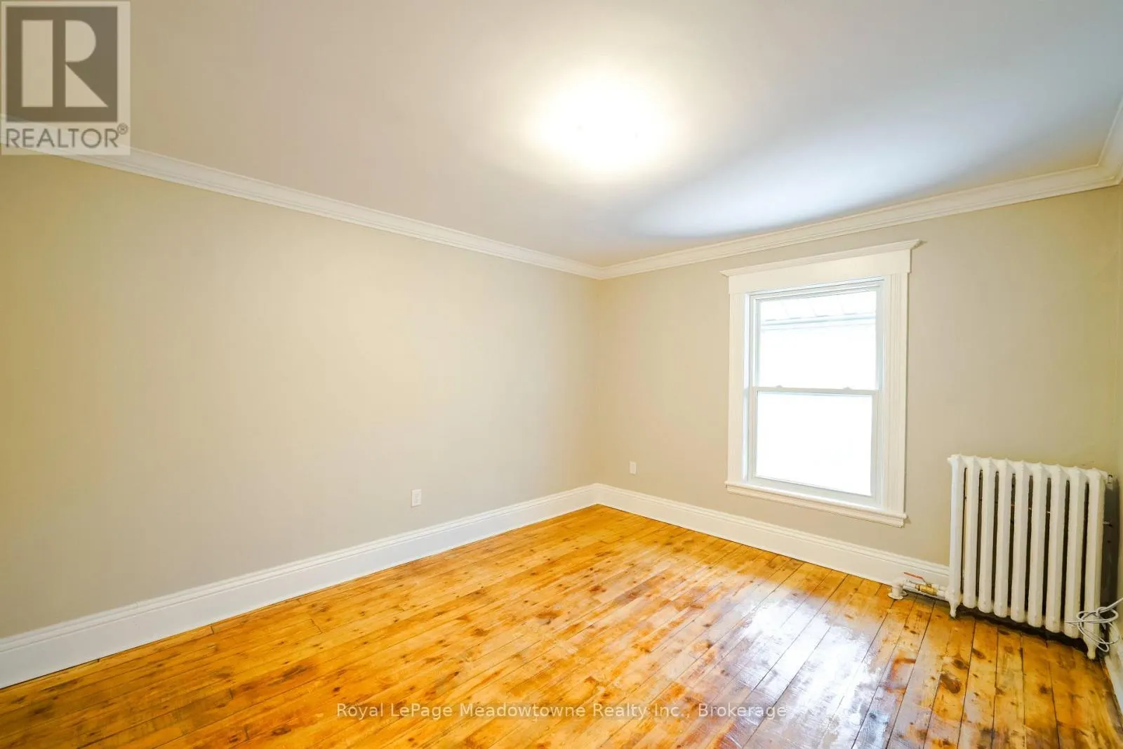 2 - 358 MAIN STREET E, #2