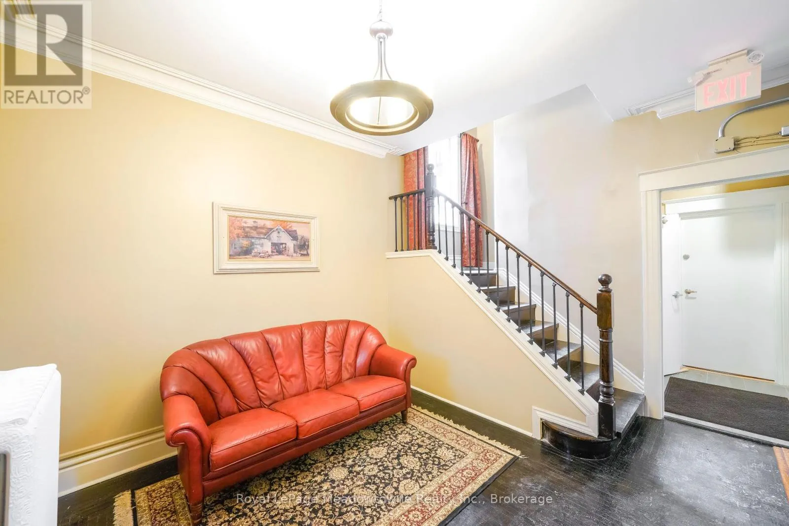 2 - 358 MAIN STREET E, #2