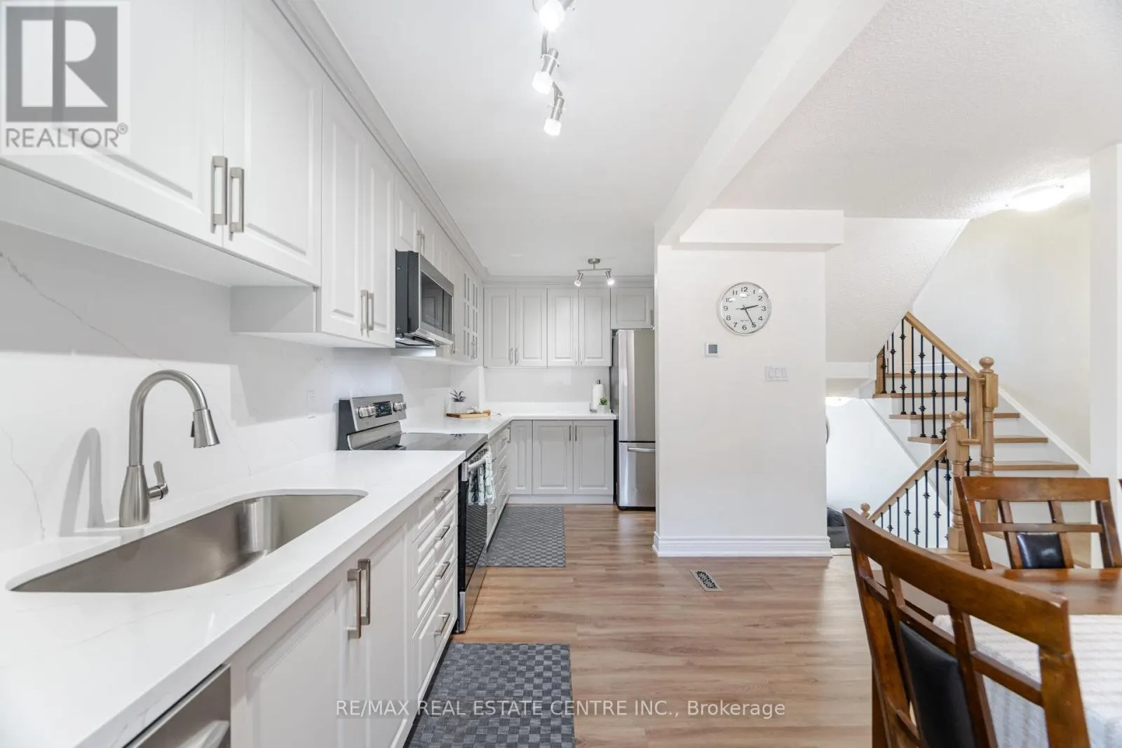 34 - 30 HESLOP ROAD