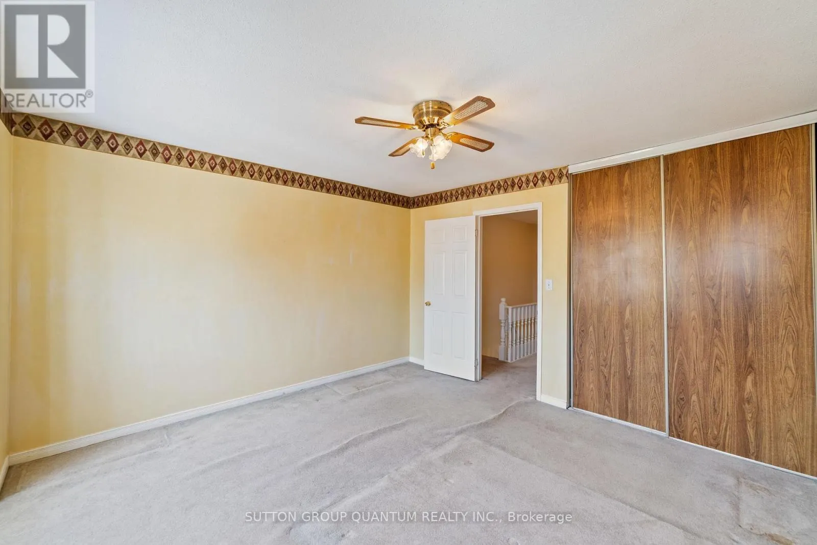 101 - 895 MAPLE AVENUE