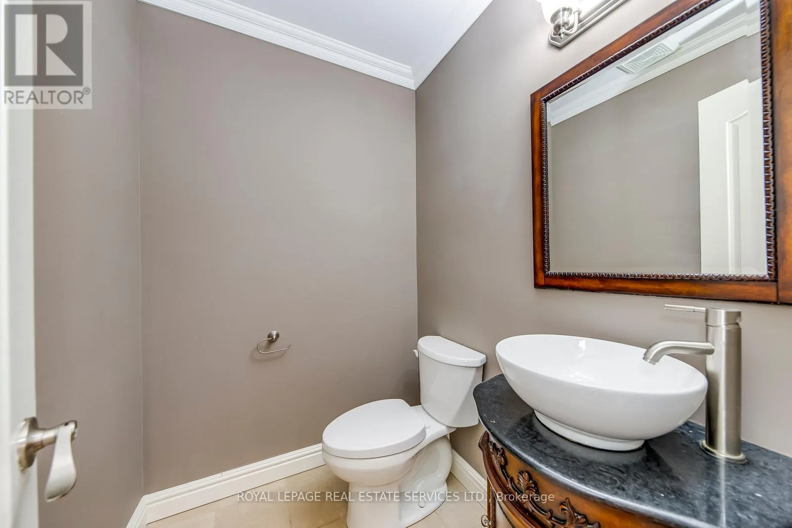 109 RINGWOOD ROAD