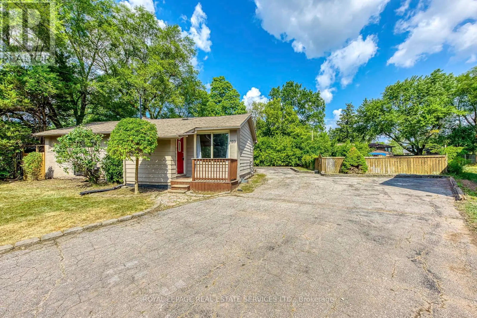 109 RINGWOOD ROAD
