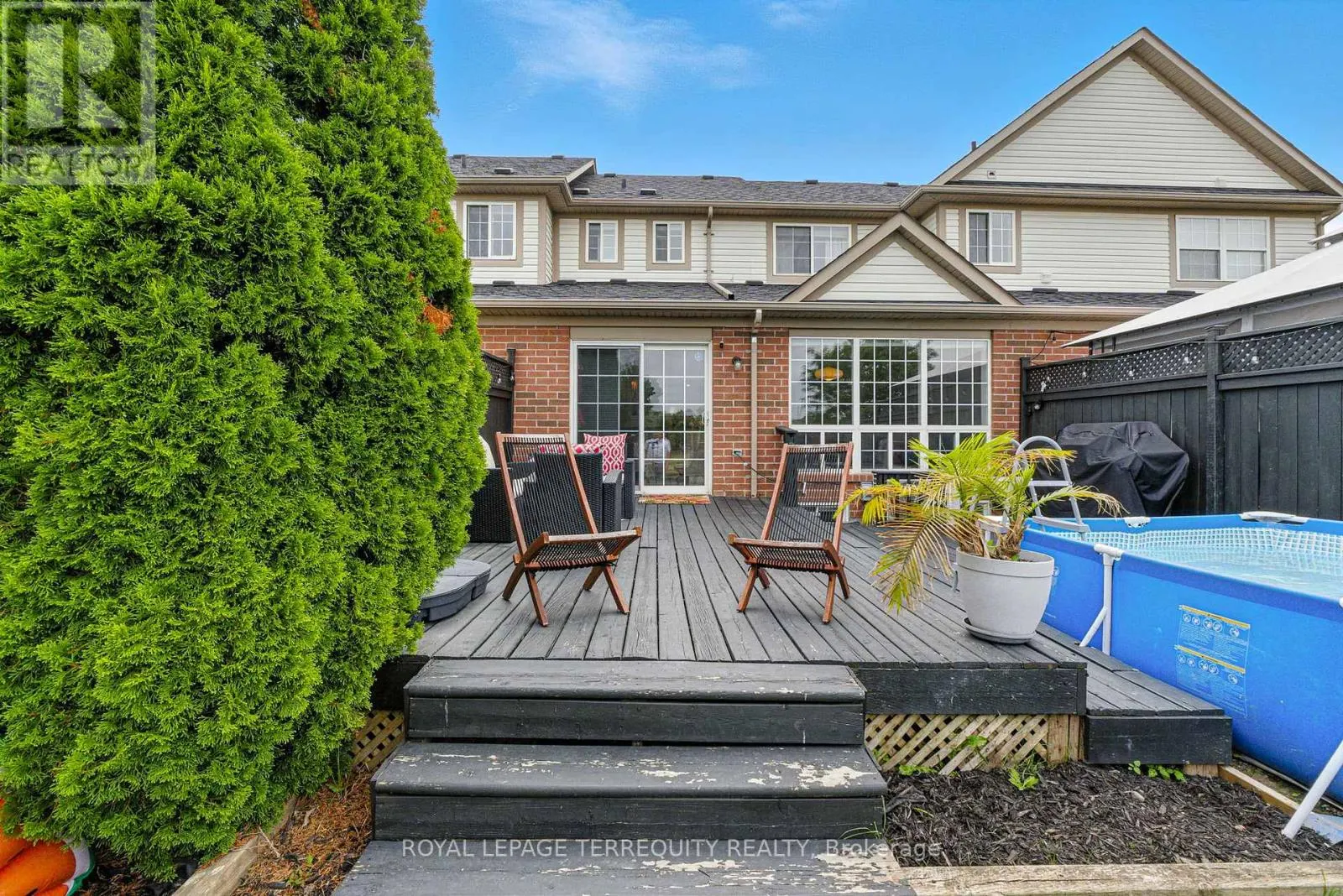 1117 RIDDELL CRESCENT