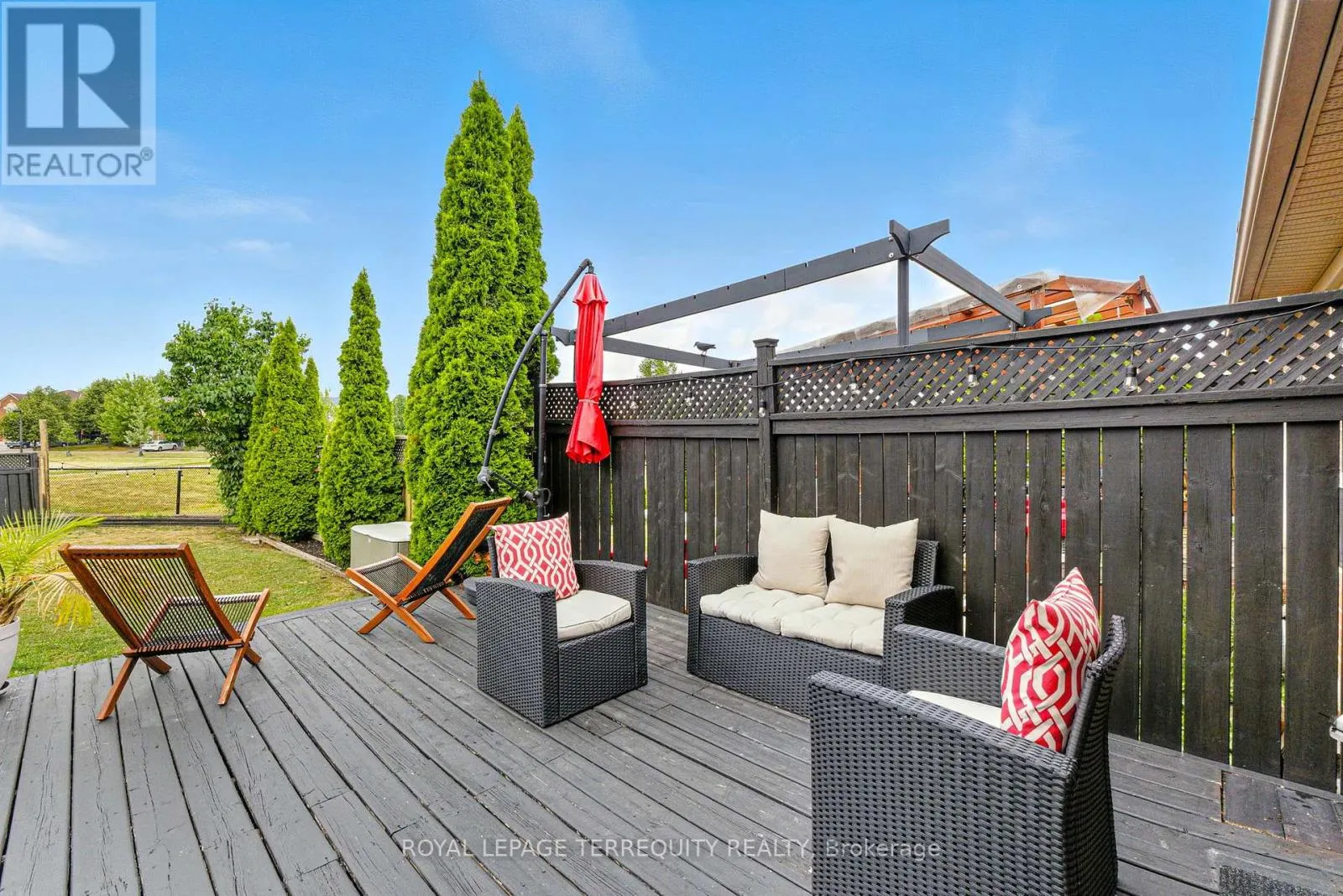 1117 RIDDELL CRESCENT
