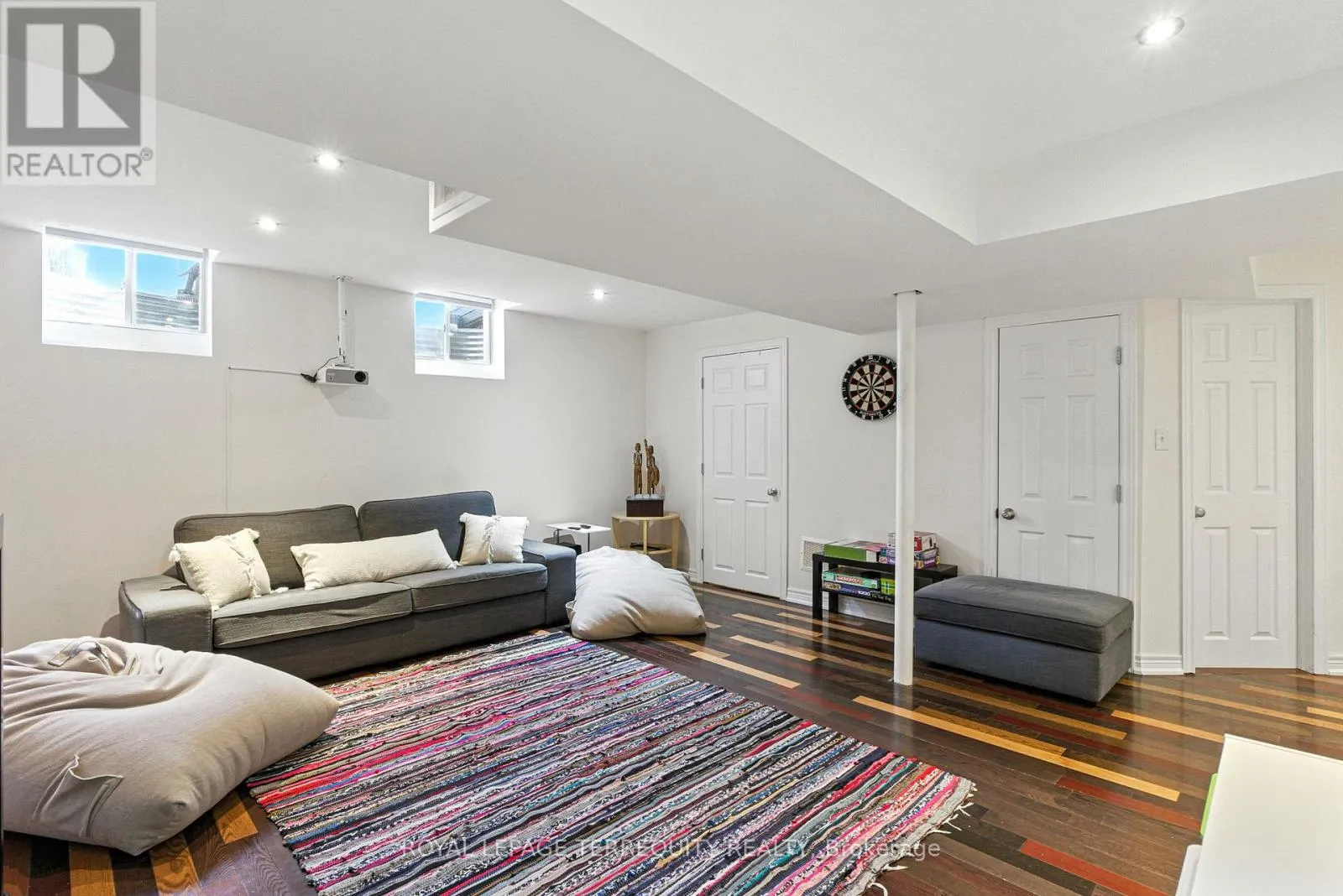 1117 RIDDELL CRESCENT