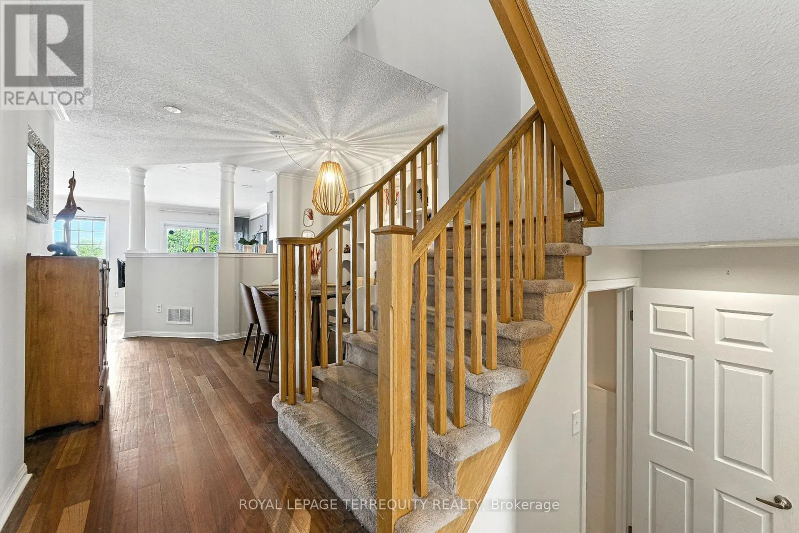 1117 RIDDELL CRESCENT