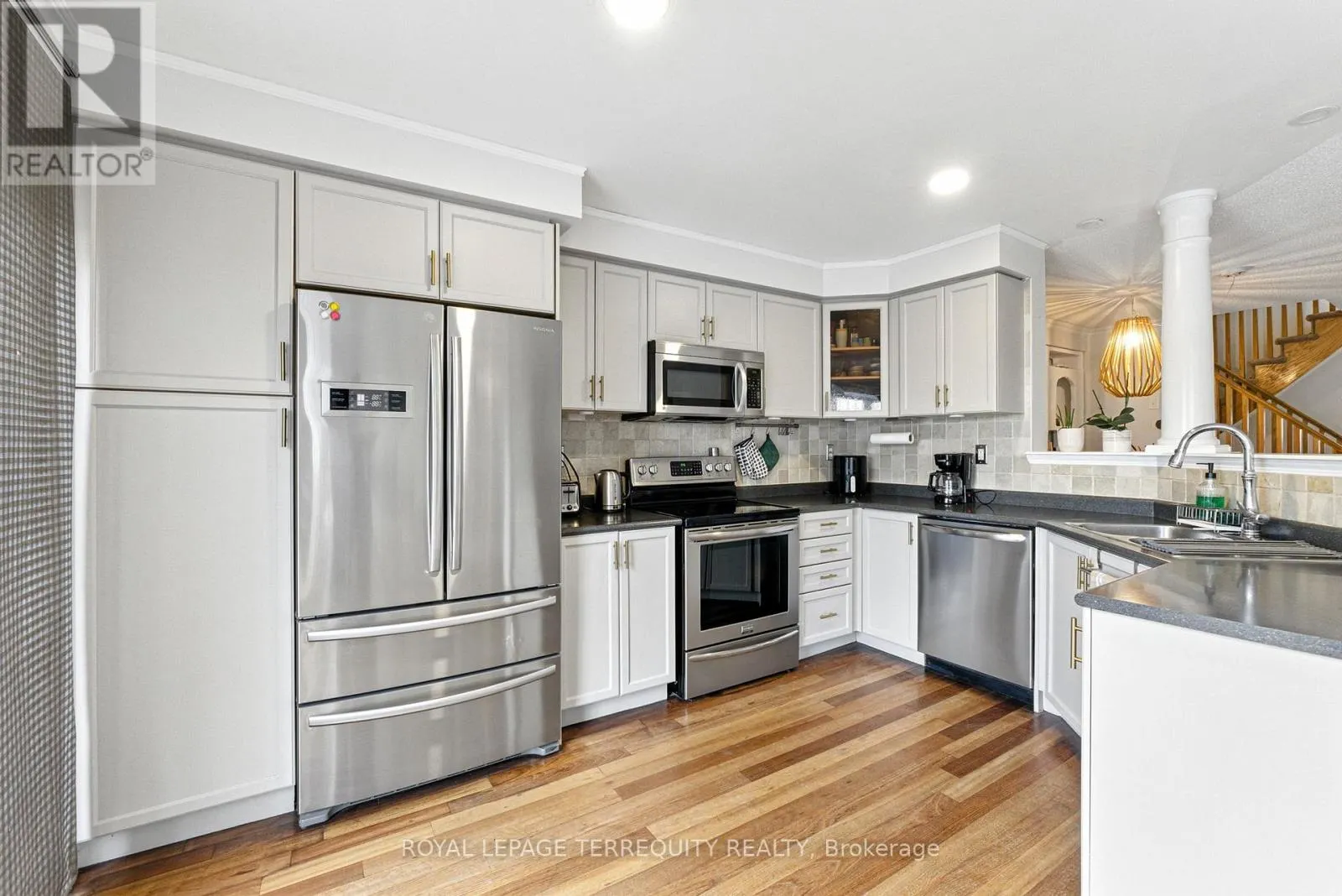 1117 RIDDELL CRESCENT