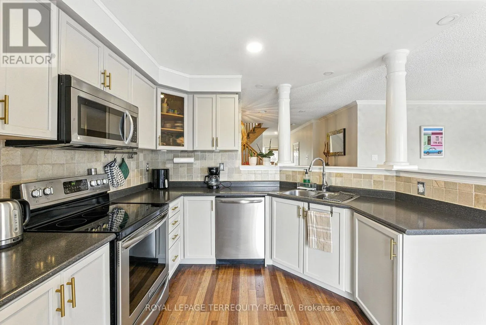 1117 RIDDELL CRESCENT