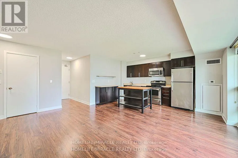 1401 - 155 LEGION ROAD N