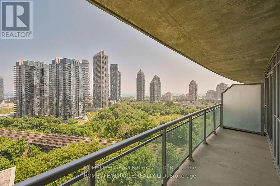 1401 - 155 LEGION ROAD N