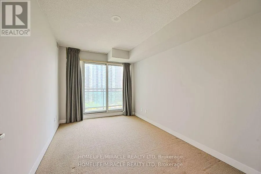 1401 - 155 LEGION ROAD N