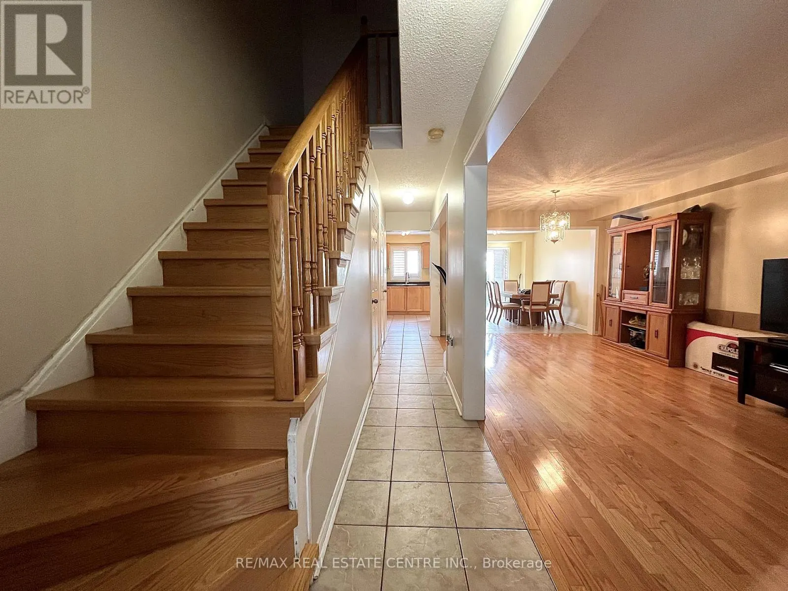 77 ZIA DODDA CRESCENT