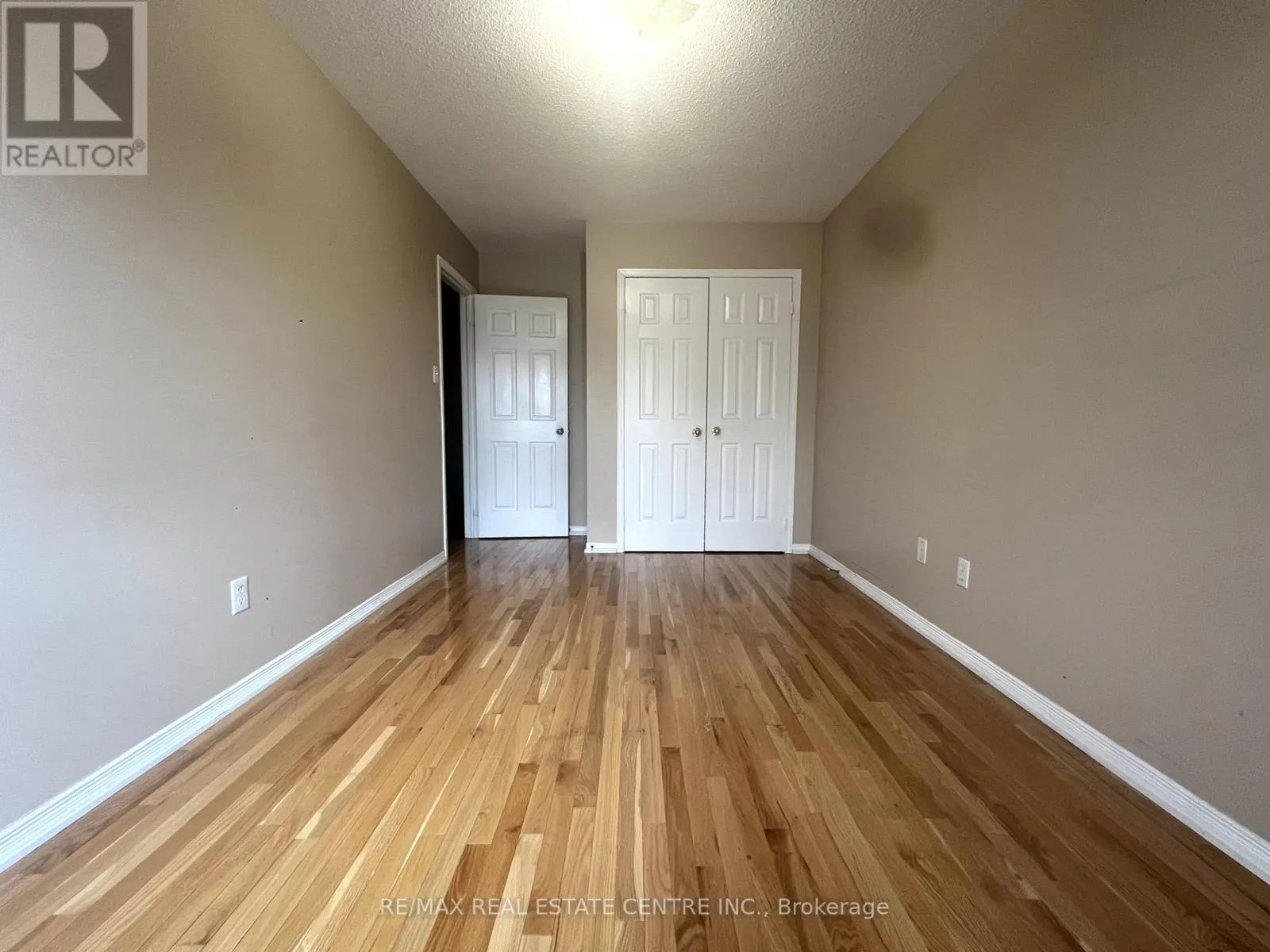 77 ZIA DODDA CRESCENT