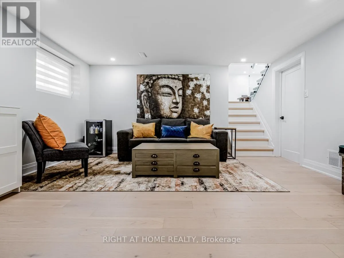 883 FRANCIS ROAD