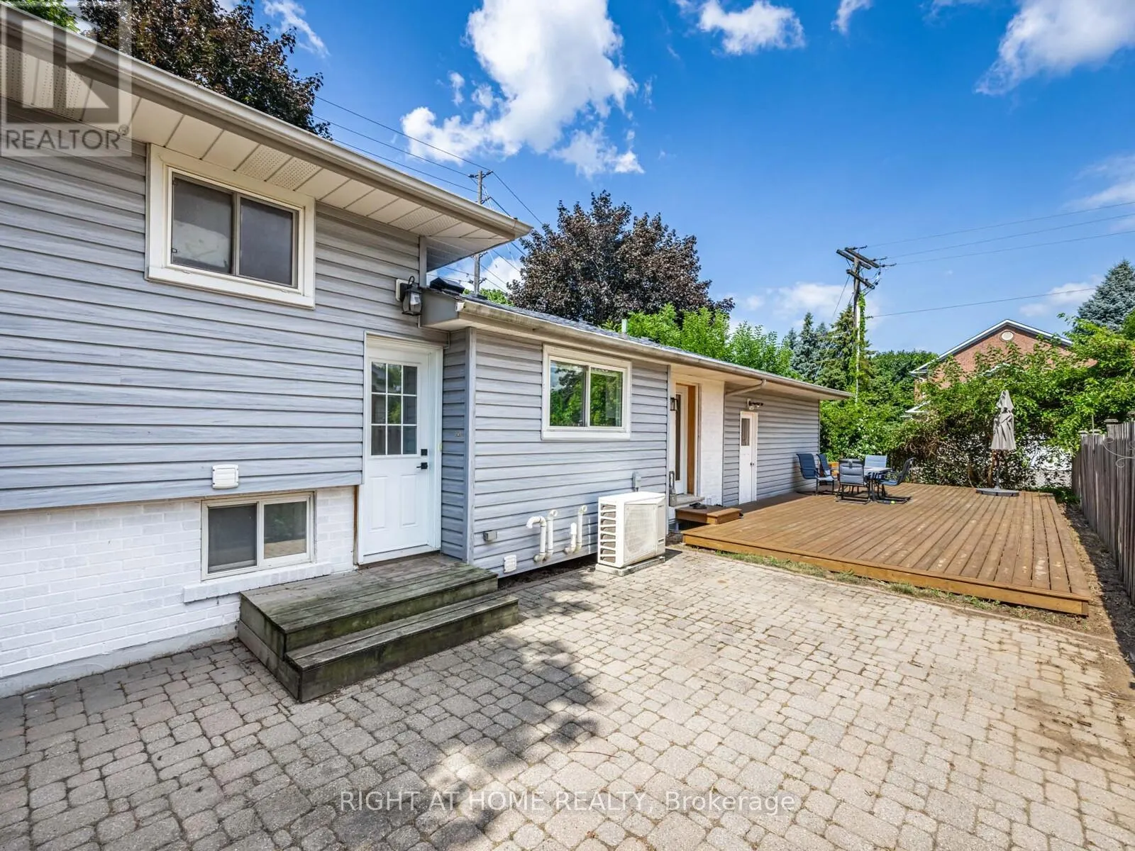 883 FRANCIS ROAD