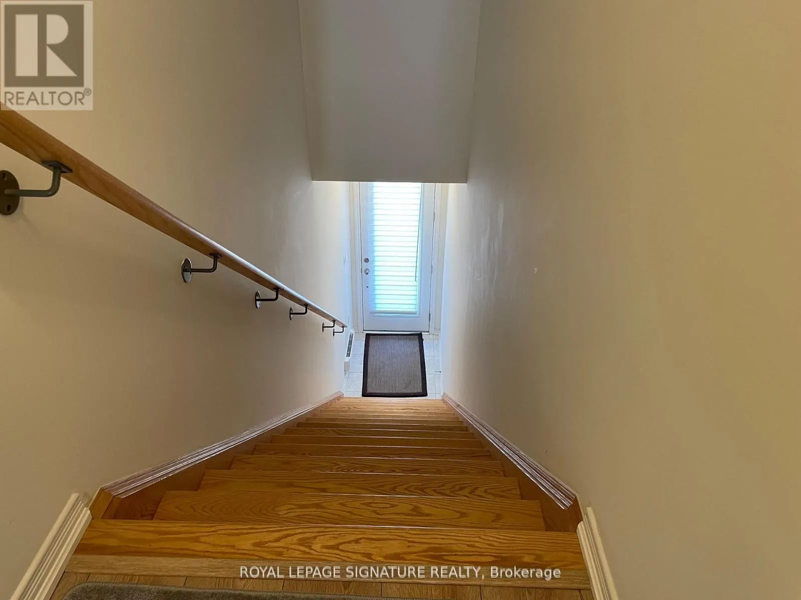 11 - 20 WOODSTREAM DRIVE