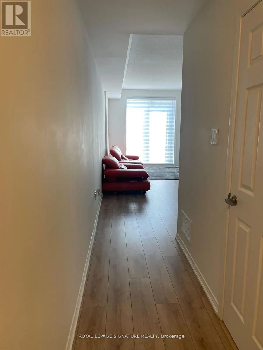 11 - 20 WOODSTREAM DRIVE
