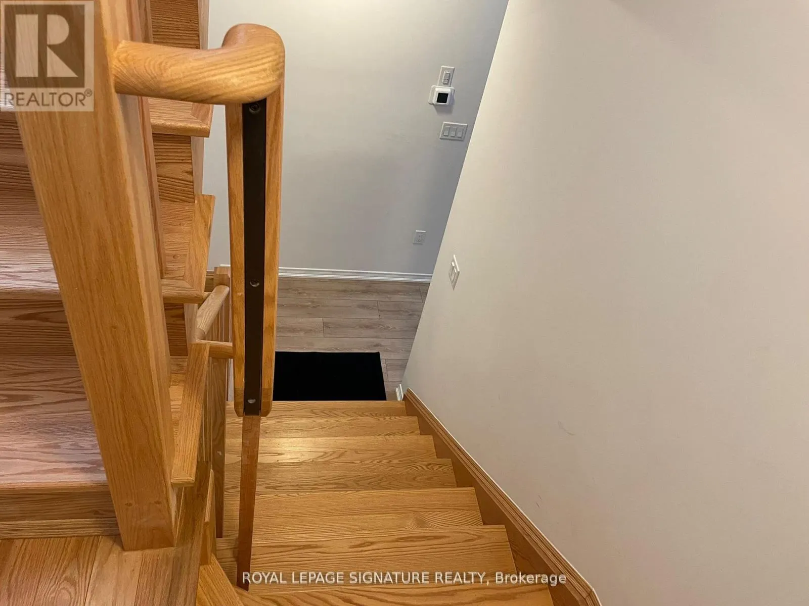 11 - 20 WOODSTREAM DRIVE