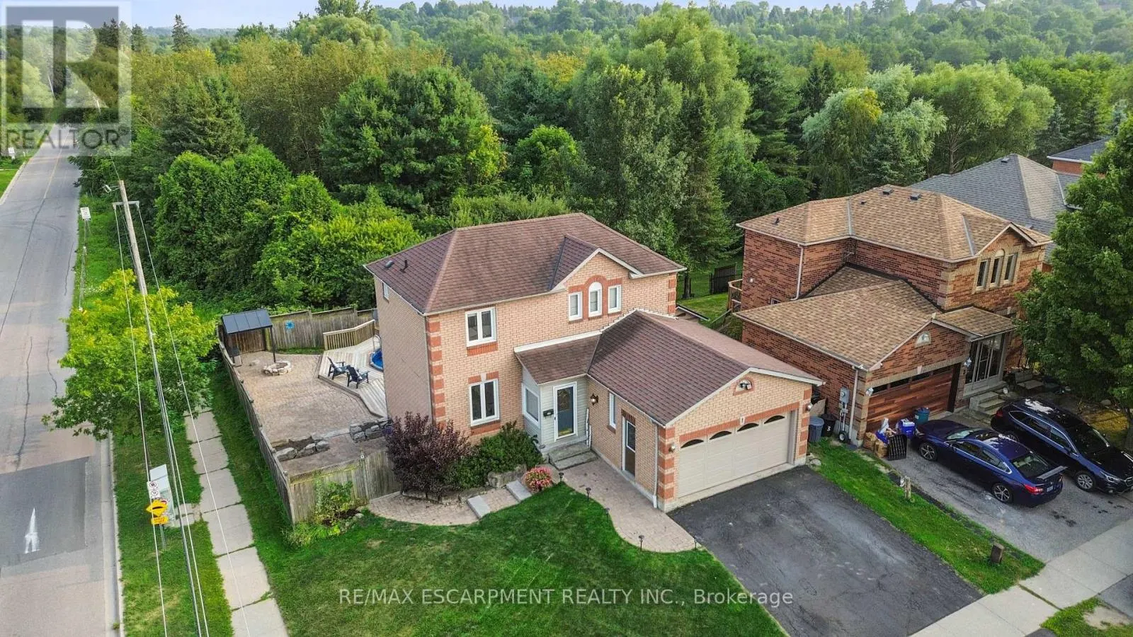 1 BIRCHWAY PLACE