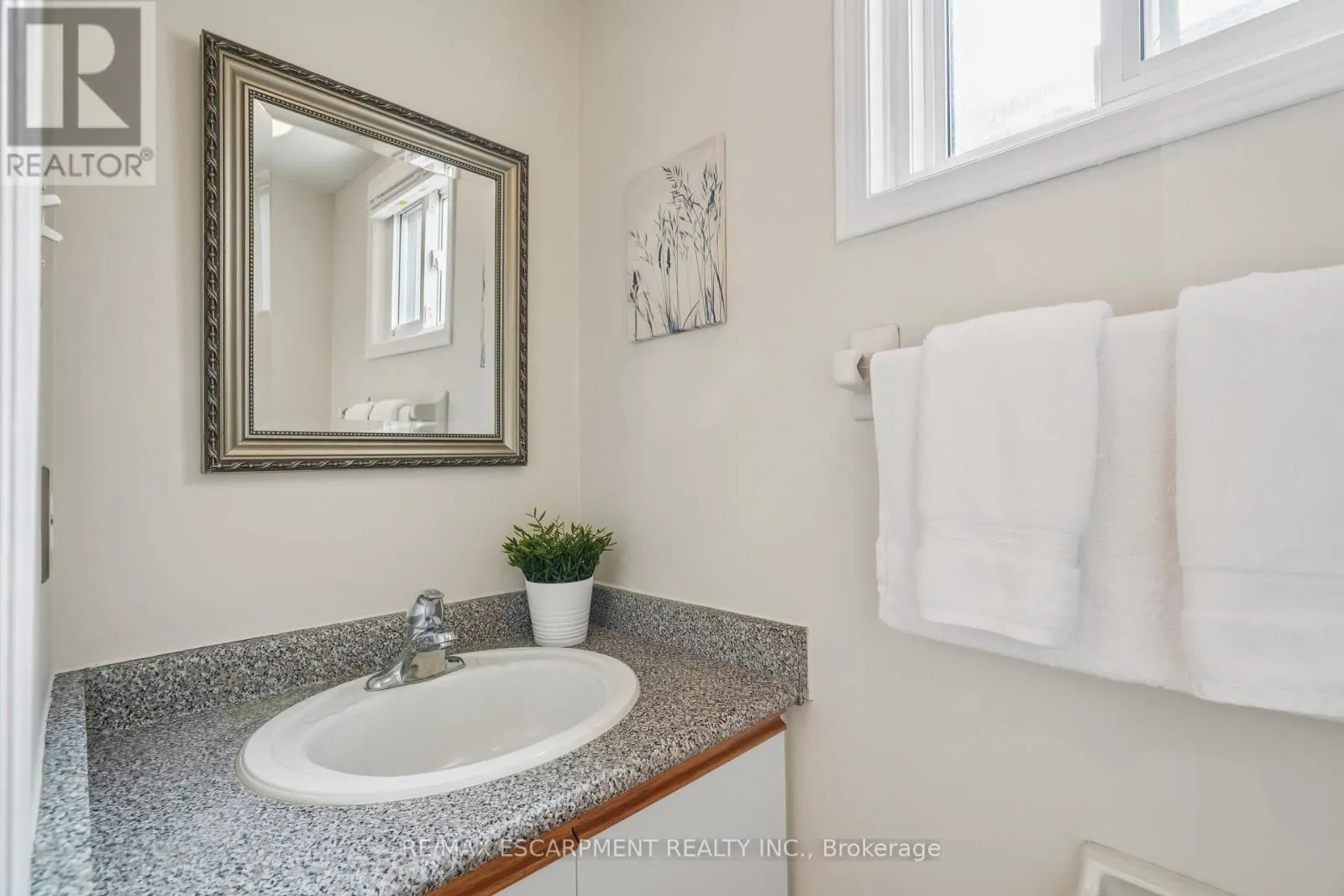 1 BIRCHWAY PLACE